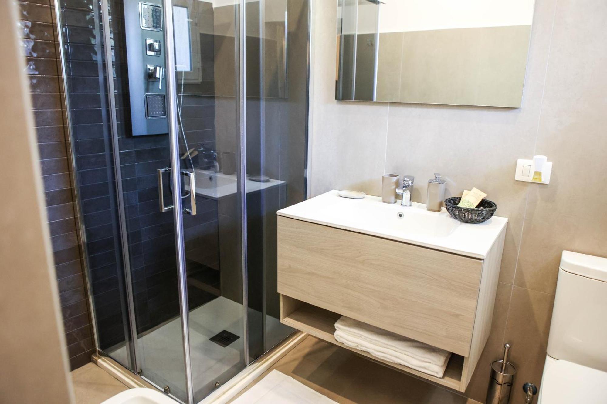 B&B Suites&Rooms Piazza Dei Martiri คาตาเนีย ภายนอก รูปภาพ