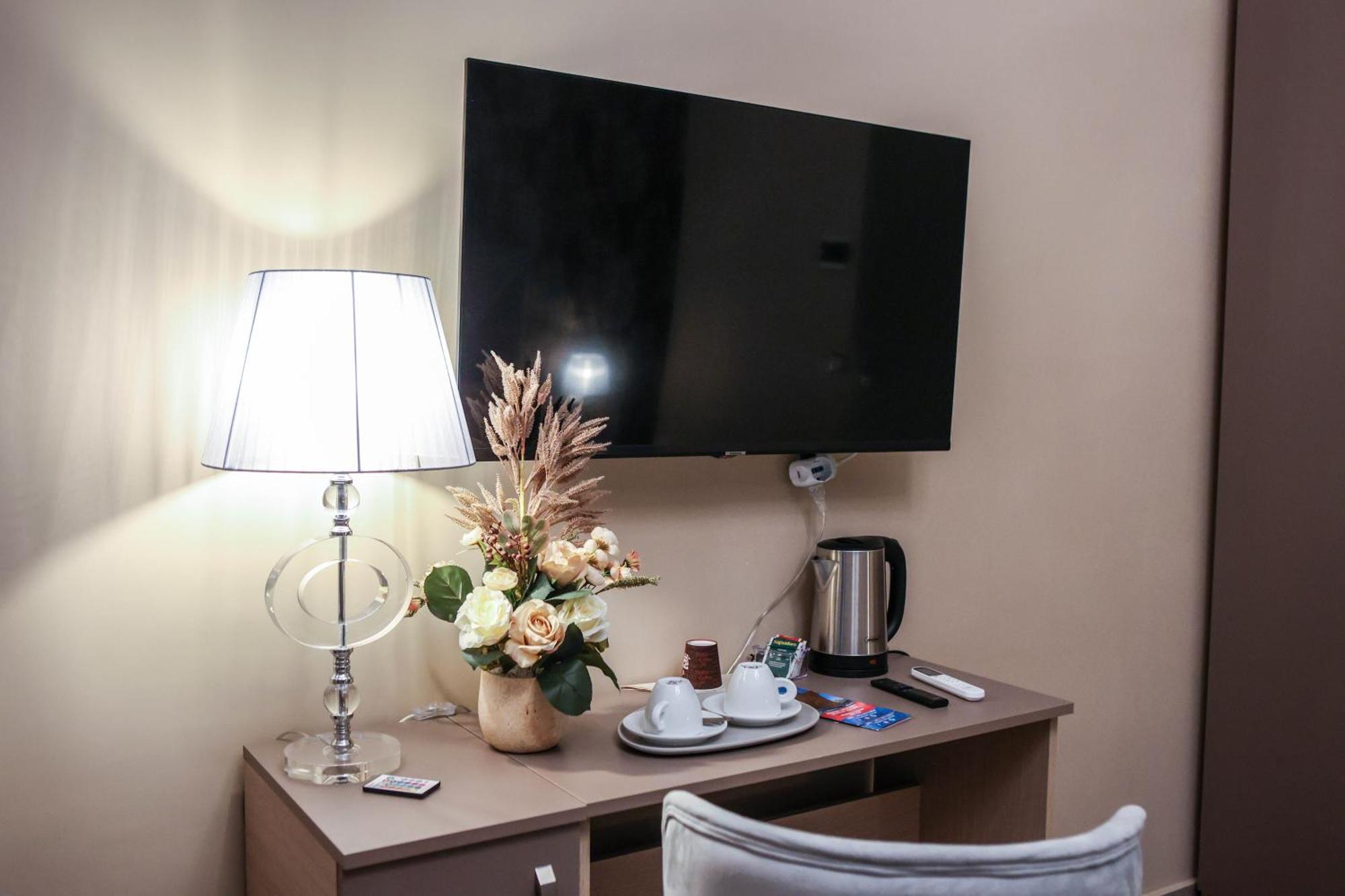 B&B Suites&Rooms Piazza Dei Martiri คาตาเนีย ภายนอก รูปภาพ